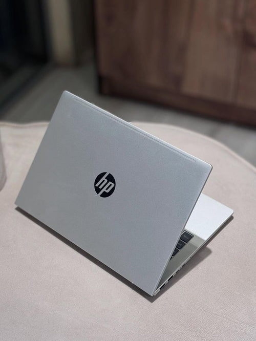 HP EliteBook 840 G8